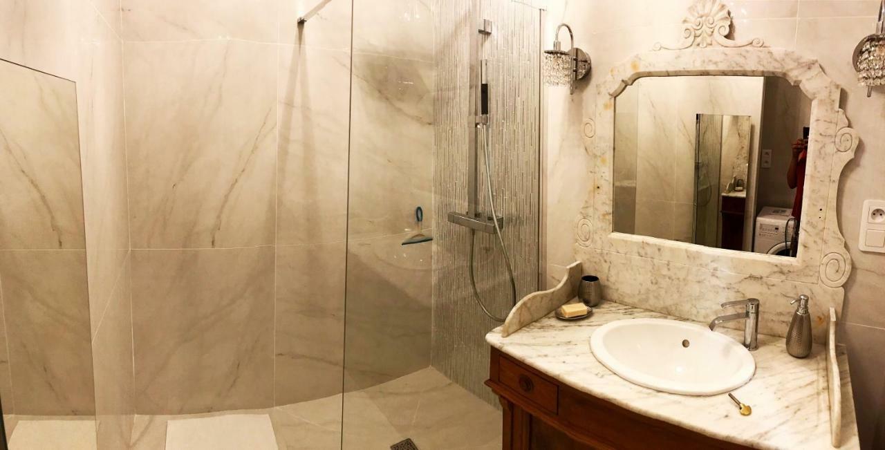 Le Solemar Apartment Cassis Bagian luar foto